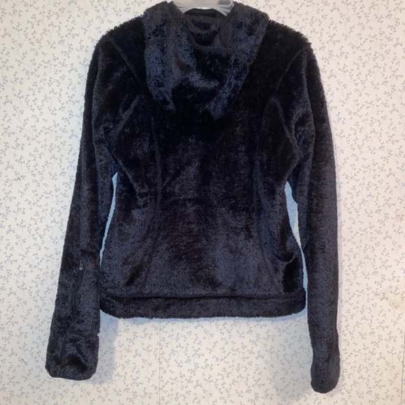 The North Face Medium Style #AC6V Season #F06 Black Polyester Fuzzy Furry Jacket - Picture 7 of 8